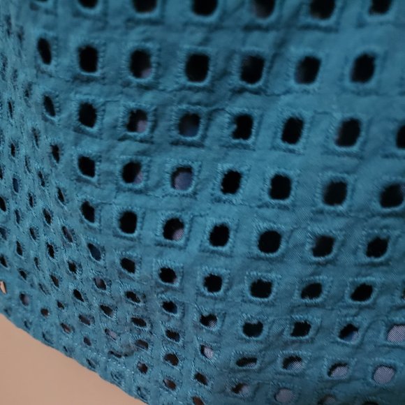 🍋 J Crew Factory Teal Eyelet Tank Top (Size 0) - Picture 9 of 9